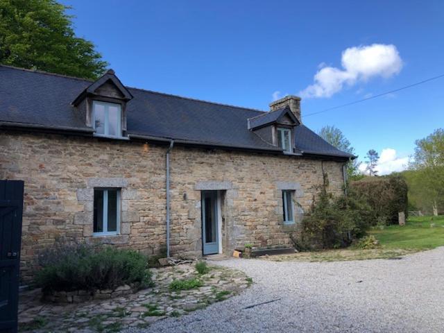Merveilleux Cottage Dans Parc De 7,5 Hectares Saint-Nicolas-du-Pélem 外观 照片